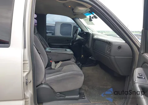 2004 GMC Sierra 2500Hd Sle из США, поврежденный, VIN 1GTHK23U64F119519